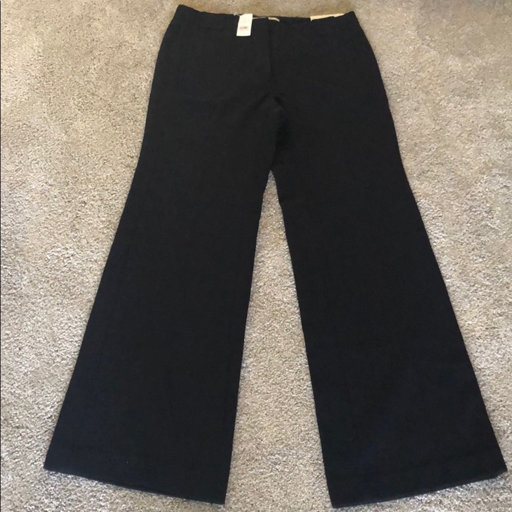 LOFT Navy Kate Classic Stretch pants - size 6; NWT